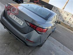 نیسان سێنترا